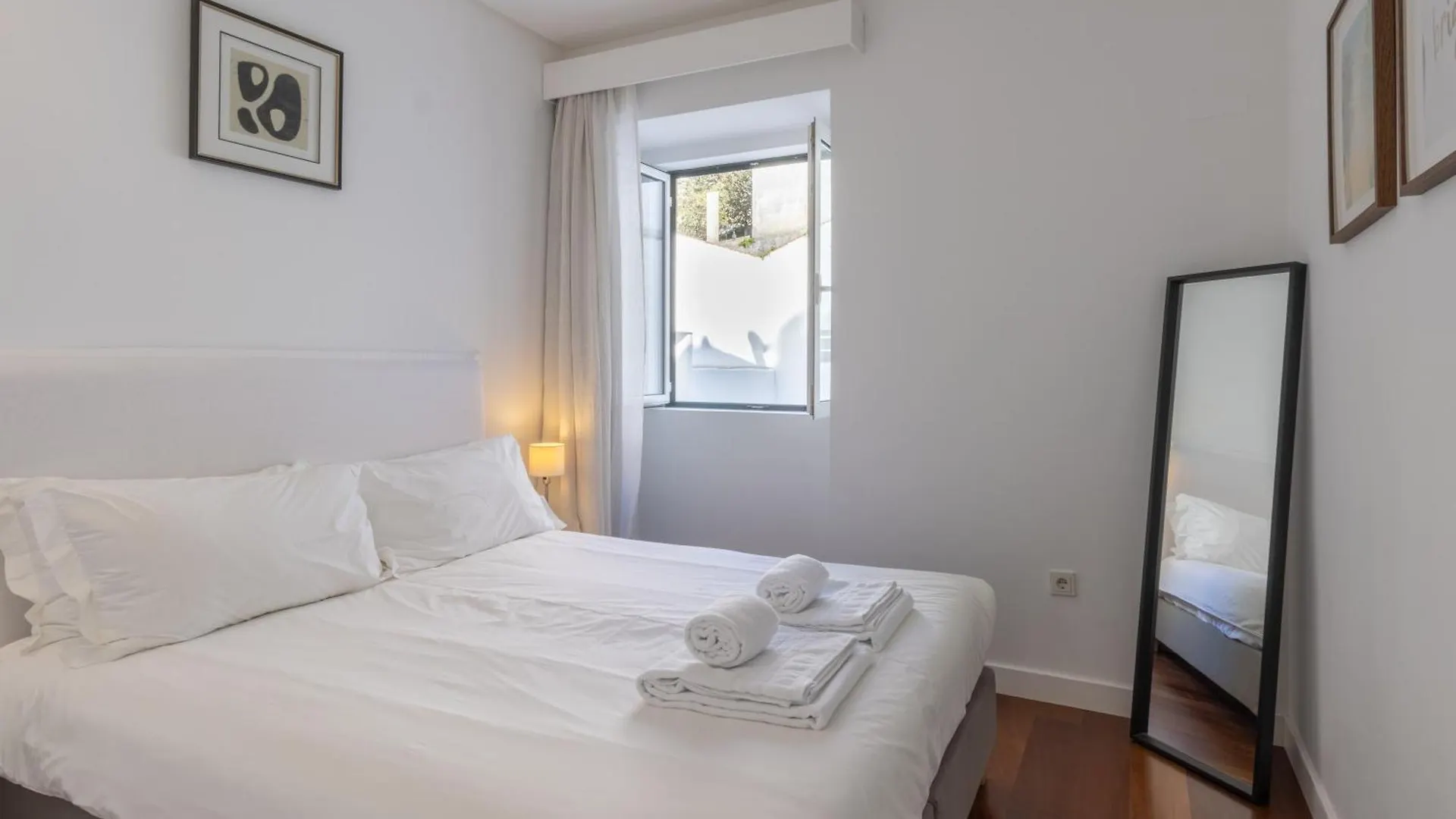 Spacious, Family Friendly 3Br & 3Wc. Ac/Heating. Lisboa 0*,  البرتغال