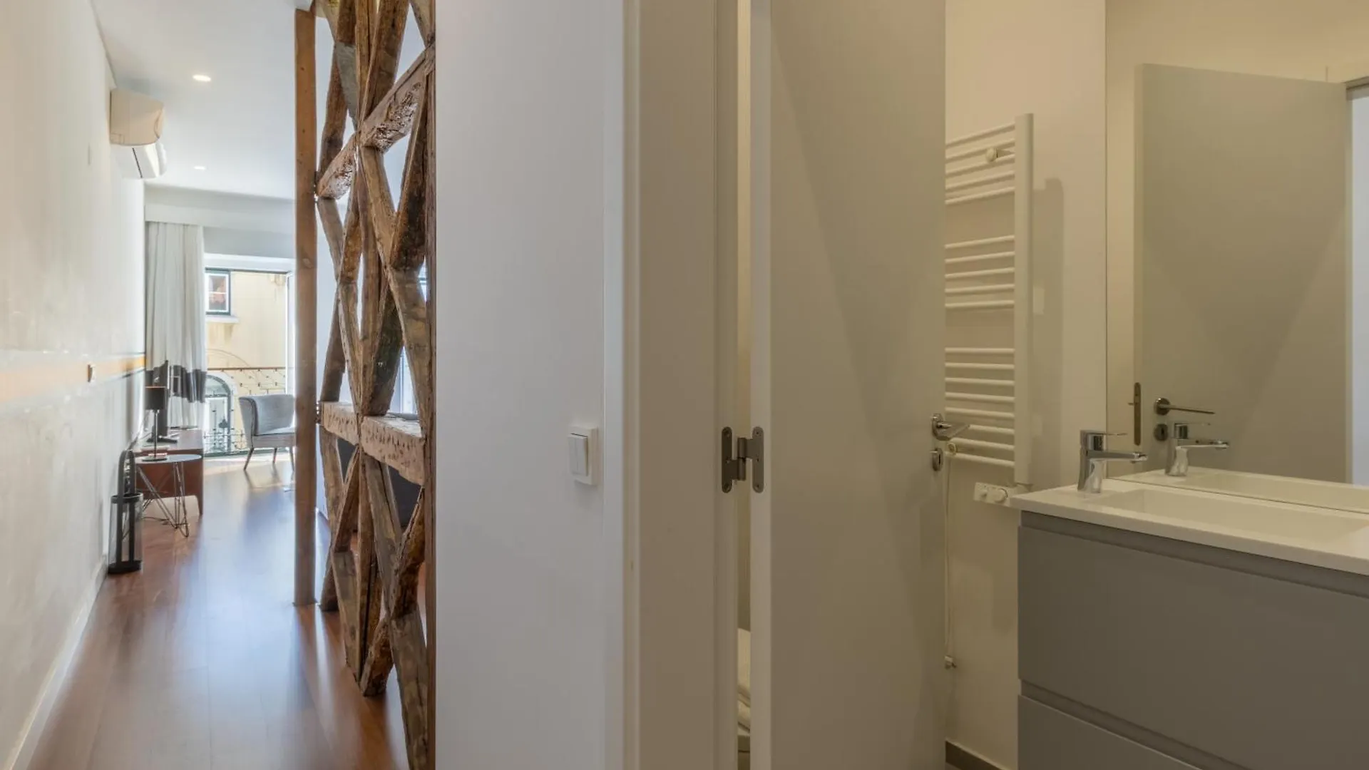 Spacious, Family Friendly 3Br & 3Wc. Ac/Heating. Lisbona Portogallo